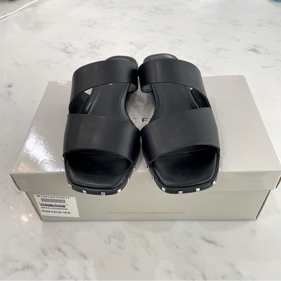 Marc Fisher Black Studded Sandals 7.5 - Picture 5 of 6